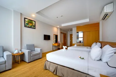 Premium Deluxe Twin Room — TTC Hotel Deluxe Airport
